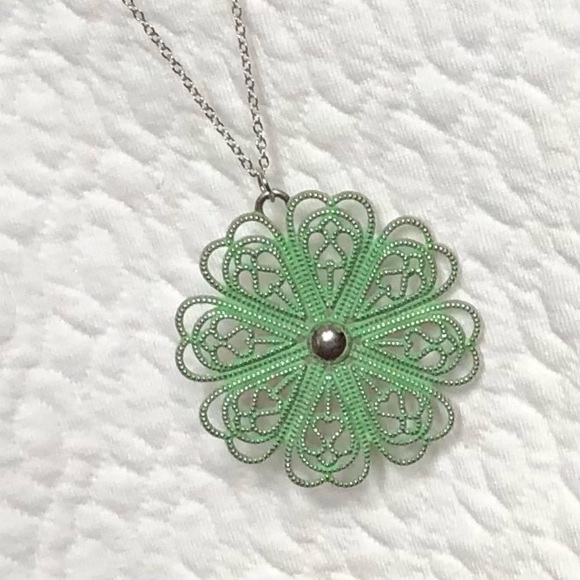Jewelry - 2” Green Flower Pendant Necklace 36-38” Silver Chain